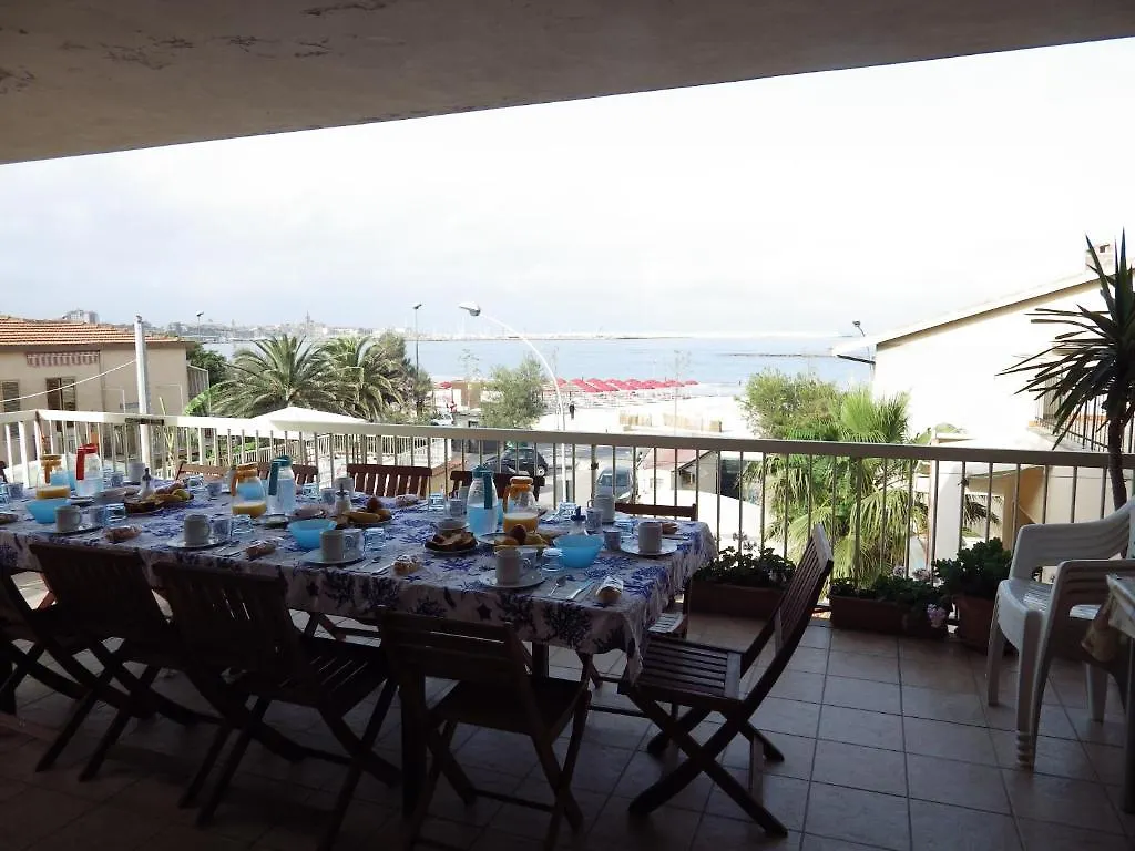 Bed & Breakfast B&B Viadelmare Alghero Italy