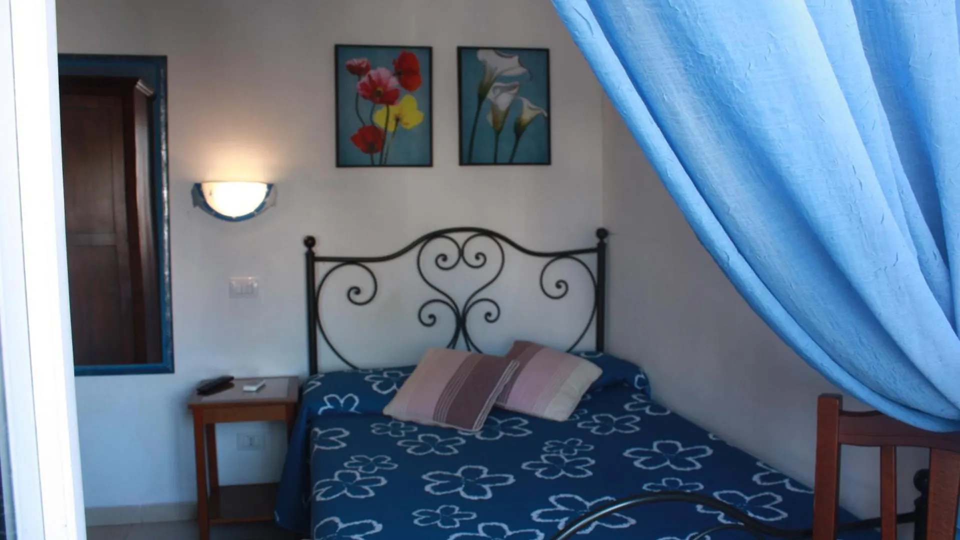 B&B Viadelmare Alghero Bed & Breakfast